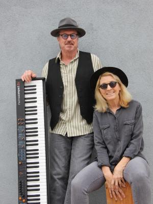 Pricey Diggs (duo) (Mark McMillen and Annie Boreson